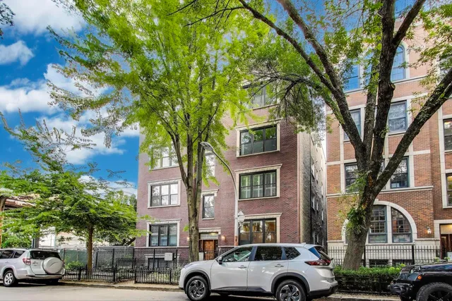 $6,500 | 1533 North Cleveland Avenue, Unit 1S, Chicago, IL 60610
