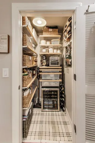 $6,500 | 1533 North Cleveland Avenue, Unit 1S, Chicago, IL 60610