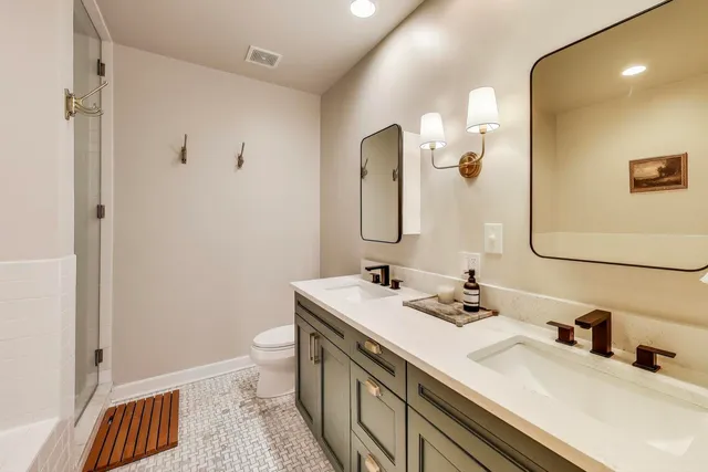 $6,500 | 1533 North Cleveland Avenue, Unit 1S, Chicago, IL 60610