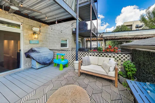 $6,500 | 1533 North Cleveland Avenue, Unit 1S, Chicago, IL 60610