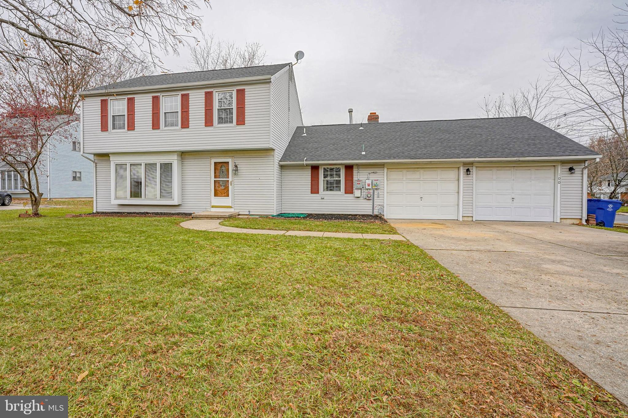 100 Greenbriar Road Delran, NJ 08075 - Photo 1 of 42