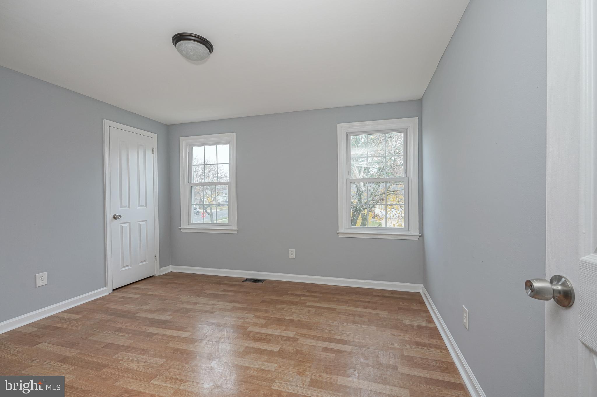 100 Greenbriar Road Delran, NJ 08075 - Photo 25 of 42