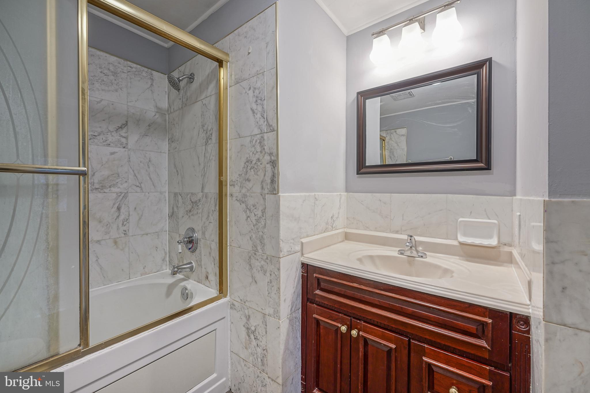 100 Greenbriar Road Delran, NJ 08075 - Photo 29 of 42