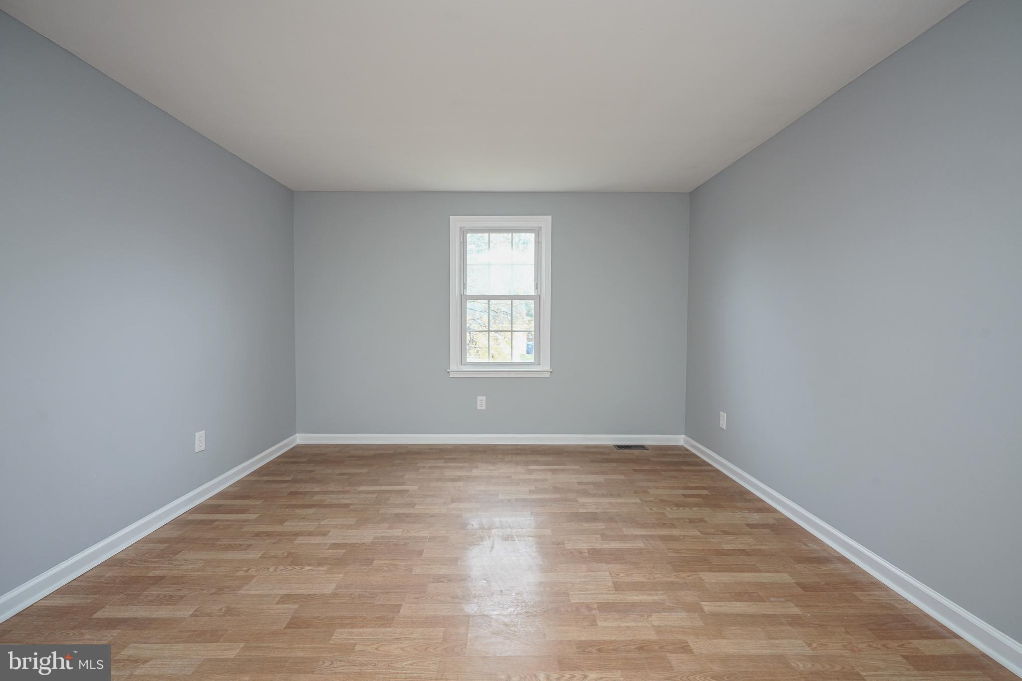 100 Greenbriar Road Delran, NJ 08075 - Photo 31 of 42