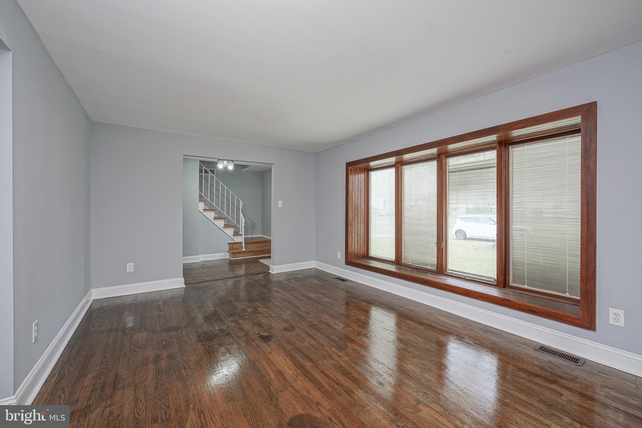 100 Greenbriar Road Delran, NJ 08075 - Photo 7 of 42