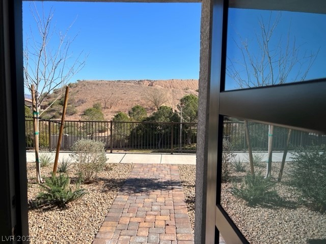 76 Kimberlite Drive Henderson, NV 89011 - Photo 5 of 20