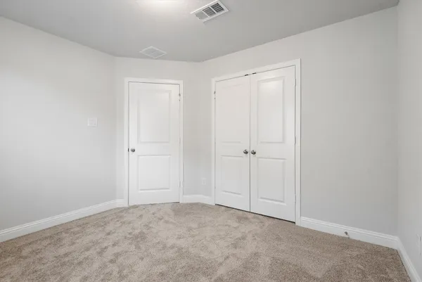 $2,700 | 13155 Hidden Village, Conroe, TX 77302