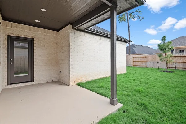 $2,700 | 13155 Hidden Village, Conroe, TX 77302