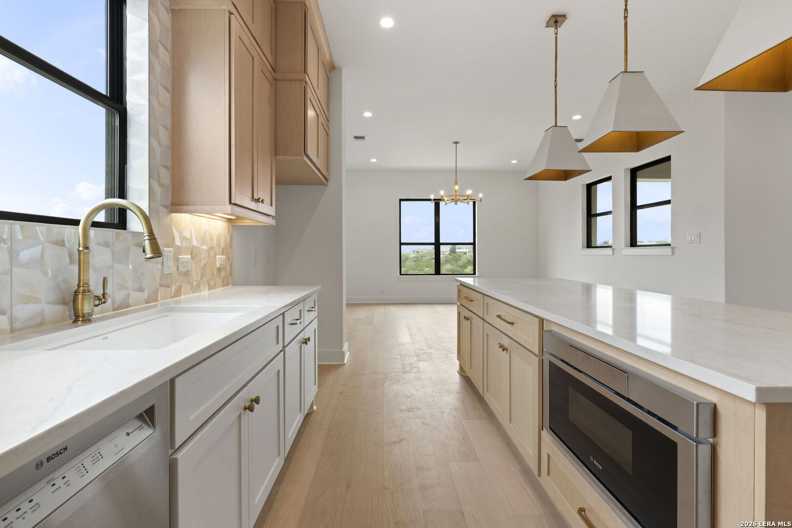 258 Hannah Lane Boerne, TX 78006 - Photo 18 of 61