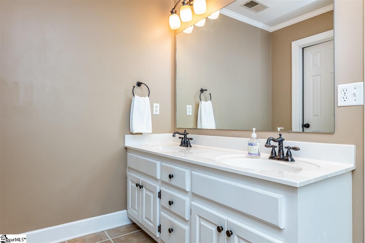 211 Trotters Ridge Lane Simpsonville, SC 29681 - Photo 22 of 33 Gallery Image 22