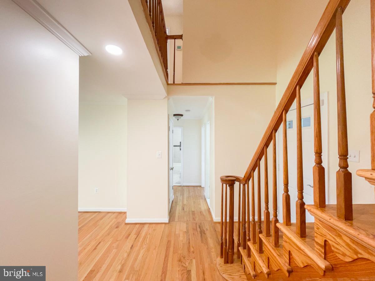 2713 Duvall Road Burtonsville, MD 20866 - Photo 4 of 32 Gallery Image 4