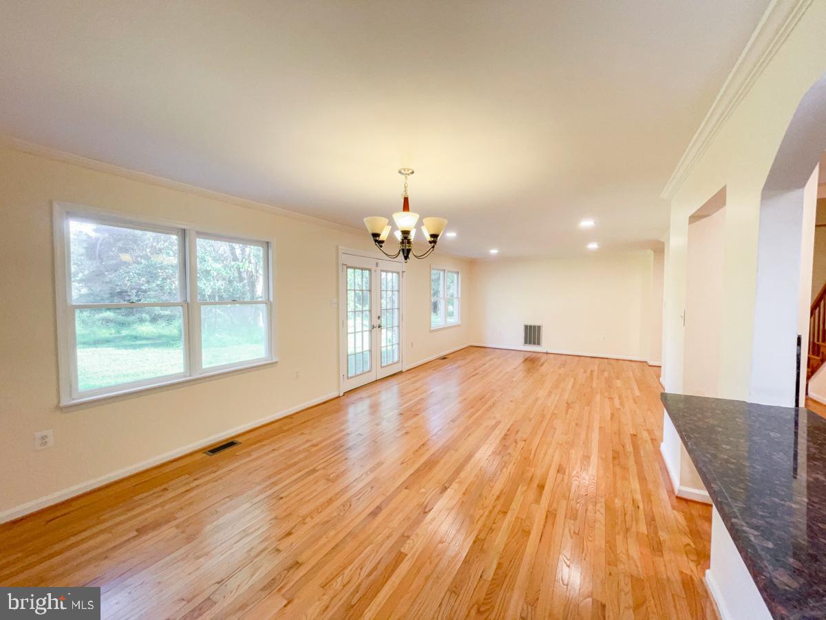 2713 Duvall Road Burtonsville, MD 20866 - Photo 6 of 32 Gallery Image 6