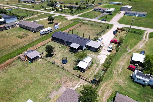 $350,000 | 5909 Black Springs Lane, Joshua, TX 76058