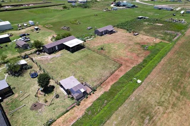 $350,000 | 5909 Black Springs Lane, Joshua, TX 76058