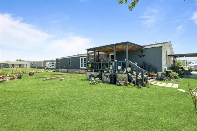 $350,000 | 5909 Black Springs Lane, Joshua, TX 76058