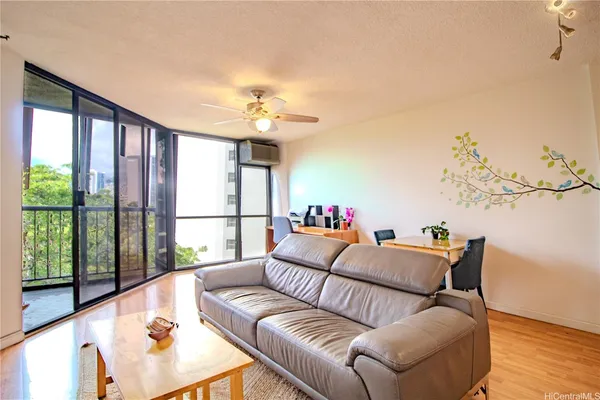 $380,000 | 60 North Beretania Street, Unit 604, Honolulu, HI 96817
