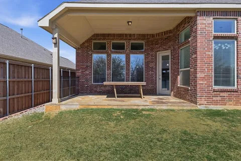 $569,000 | 102 Mulberry Lane, Hickory Creek, TX 75065