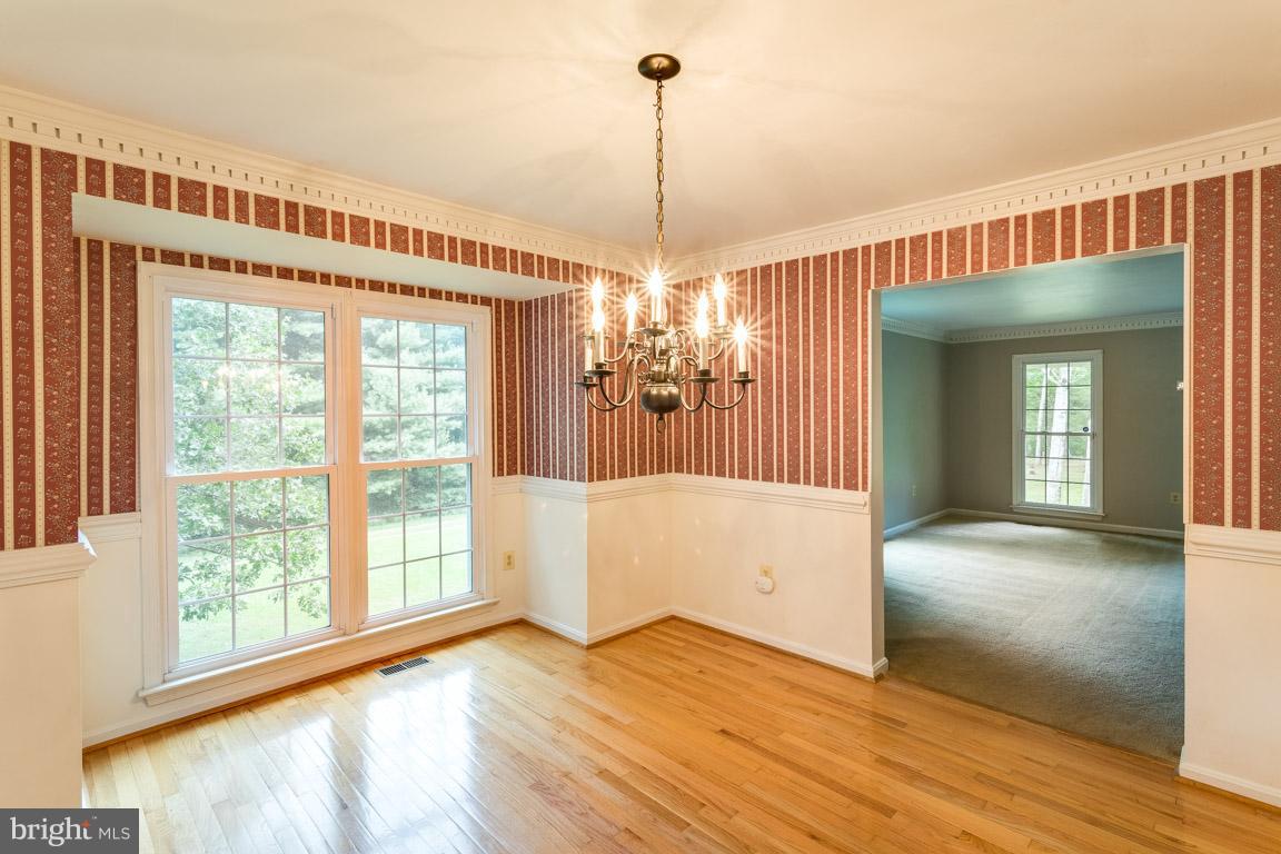 15268 Norman Road Culpeper, VA 22701 - Photo 8 of 30 Dining Room