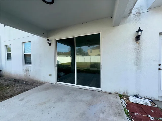 $2,600 | 18403 Fish Loop, Land O Lakes, FL 34638