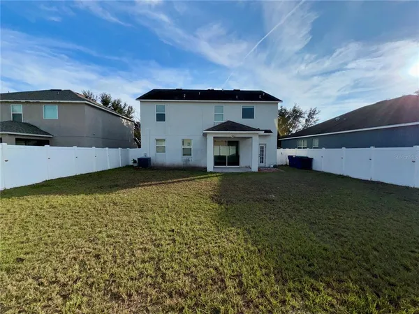 $2,600 | 18403 Fish Loop, Land O Lakes, FL 34638