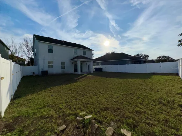 $2,600 | 18403 Fish Loop, Land O Lakes, FL 34638