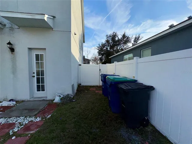 $2,600 | 18403 Fish Loop, Land O Lakes, FL 34638