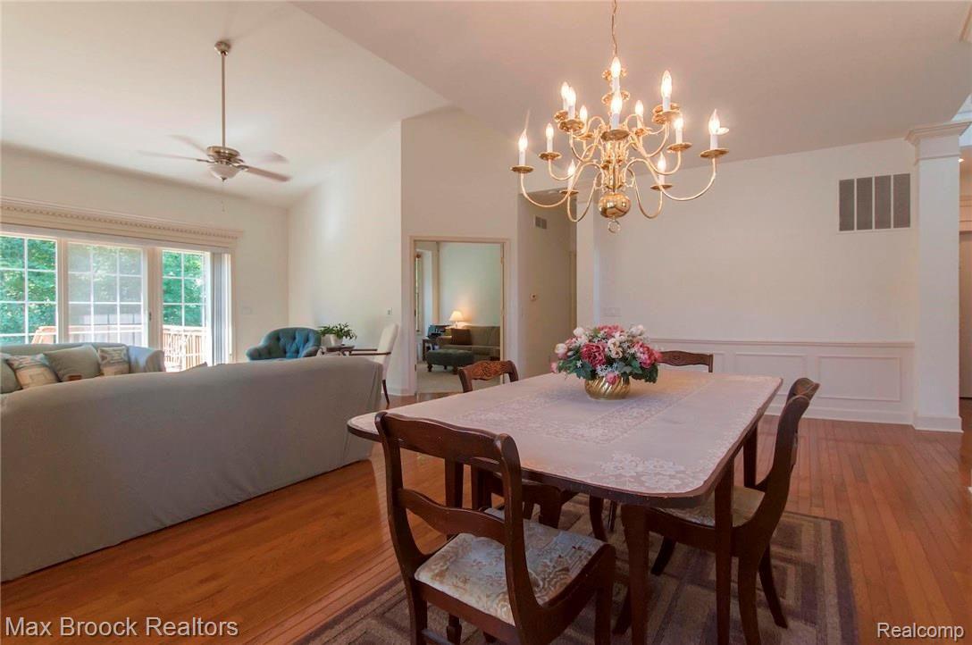 3655 Tremonte Circle Rochester, MI 48306 - Photo 8 of 35 7.jpg