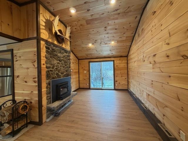 19 Village Road Shelburne, NH 03581 - Photo 9 of 45