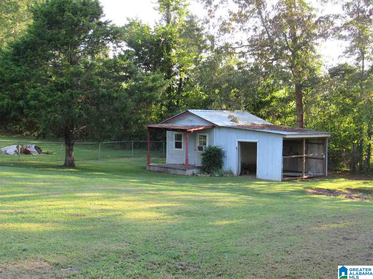 384 Pine Hill Road Jemison, AL 35085 - Photo 14 of 37