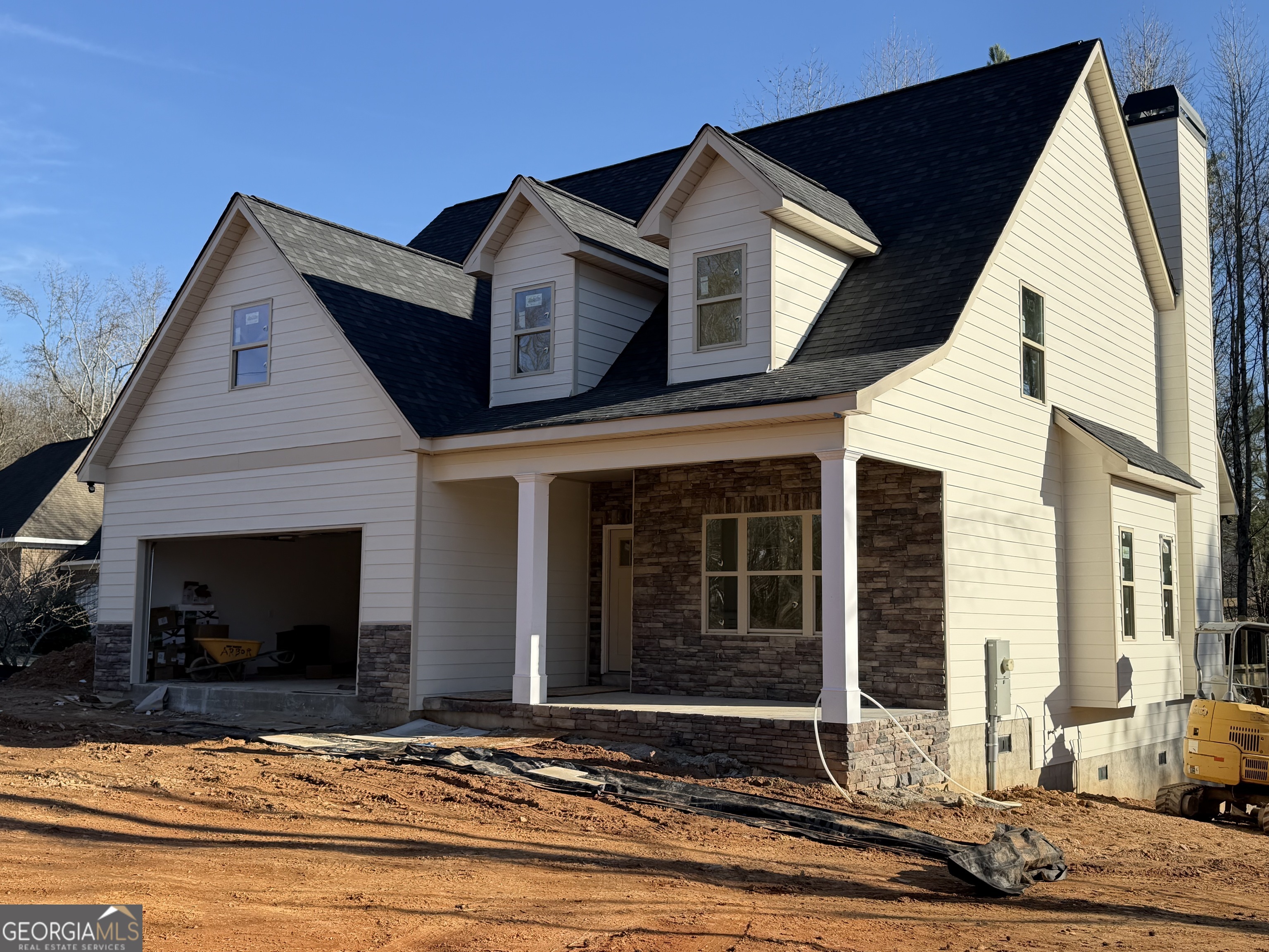 981 Horsley Mill Road Carrollton, GA 30116 - Photo 2 of 9 a front view of a house with a yard