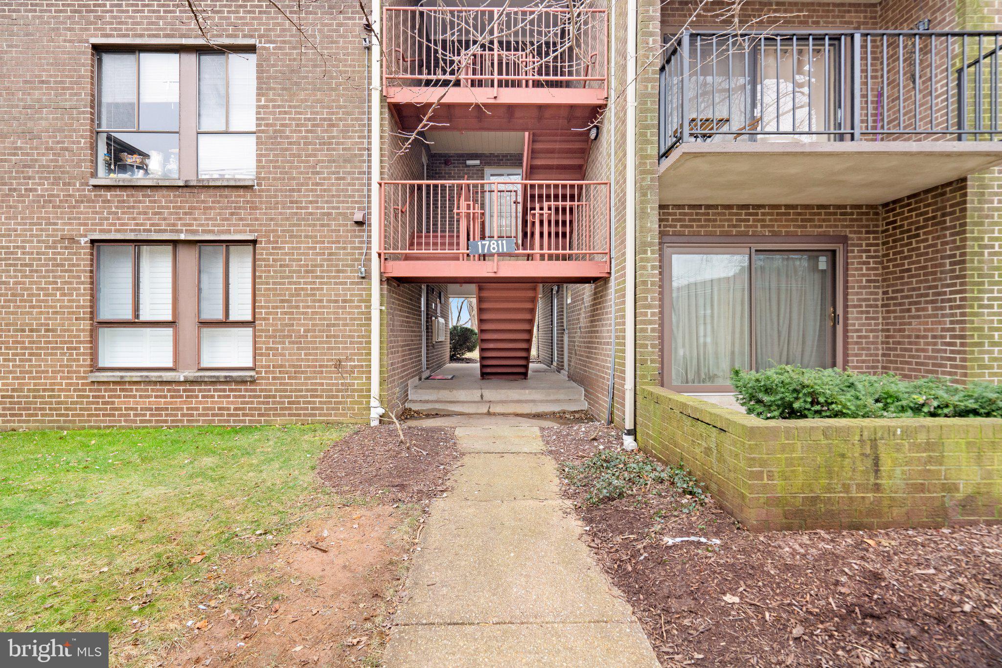 17811 Buehler Road, Unit 2A1 Olney, MD 20832 - Photo 5 of 31