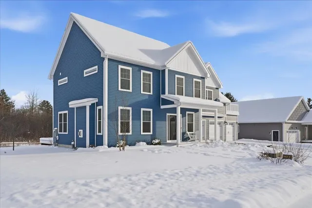 $925,000 | 343 Chloe Circle, Williston, VT 05495