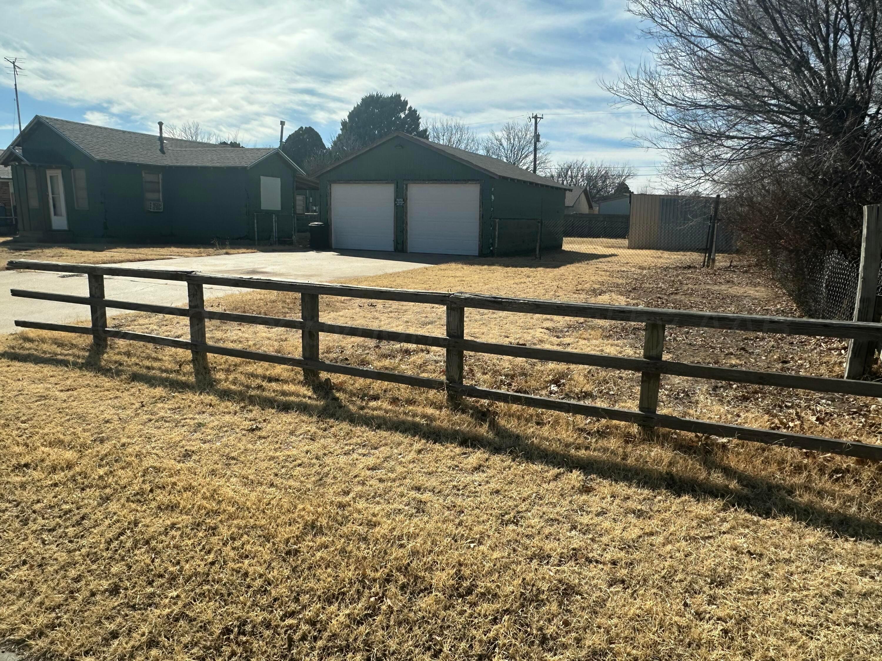 606 South Ridgeland Avenue Fritch, TX 79036 - Photo 9 of 9 IMG_3455 6