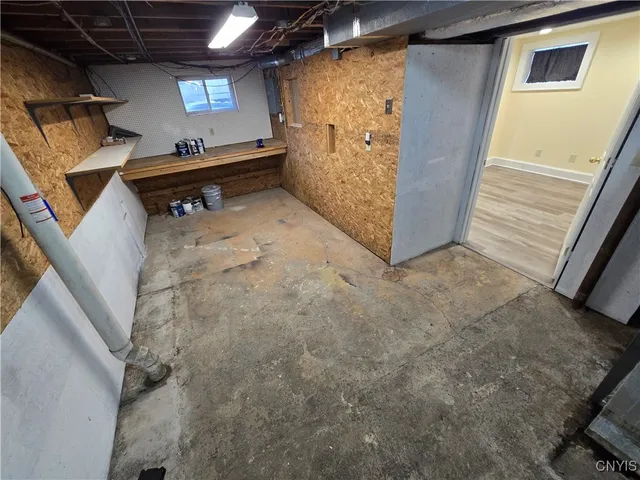 $2,350 | 205 Elmbrook Drive, Manlius, NY 13104