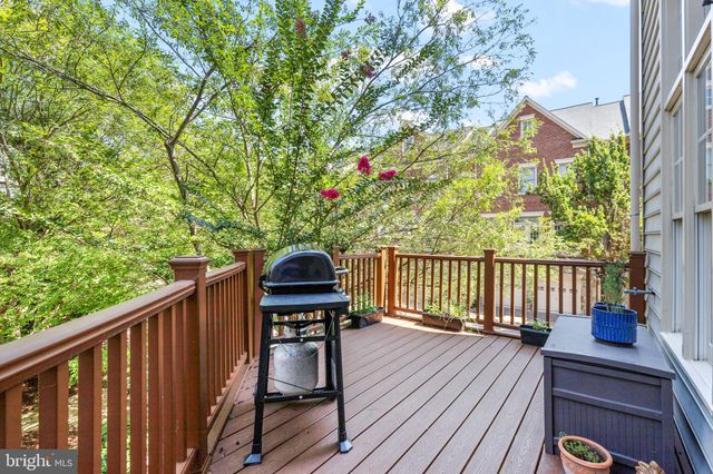 $1,100,000 | 5233 Bessley Place, Alexandria, VA 22304