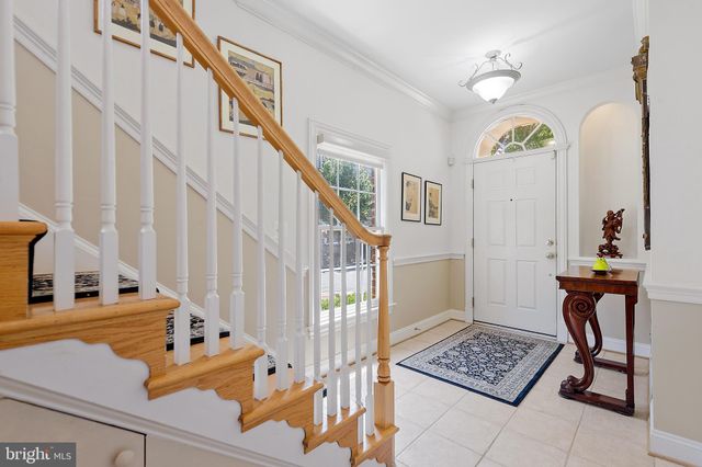 $1,100,000 | 5233 Bessley Place, Alexandria, VA 22304