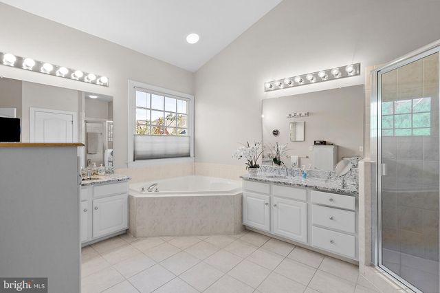 $1,100,000 | 5233 Bessley Place, Alexandria, VA 22304