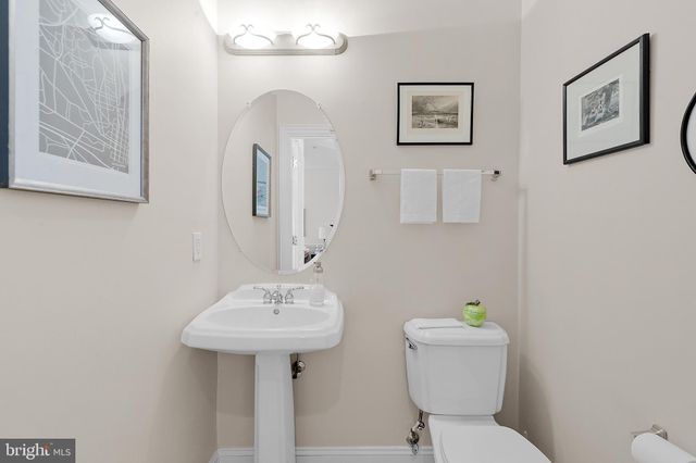 $1,100,000 | 5233 Bessley Place, Alexandria, VA 22304