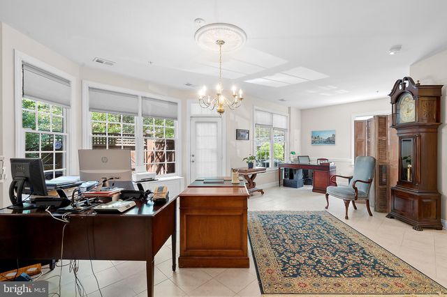 $1,100,000 | 5233 Bessley Place, Alexandria, VA 22304