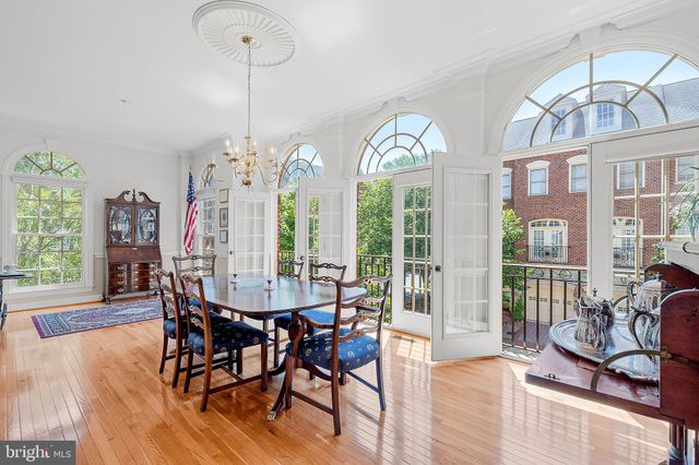 $1,100,000 | 5233 Bessley Place, Alexandria, VA 22304