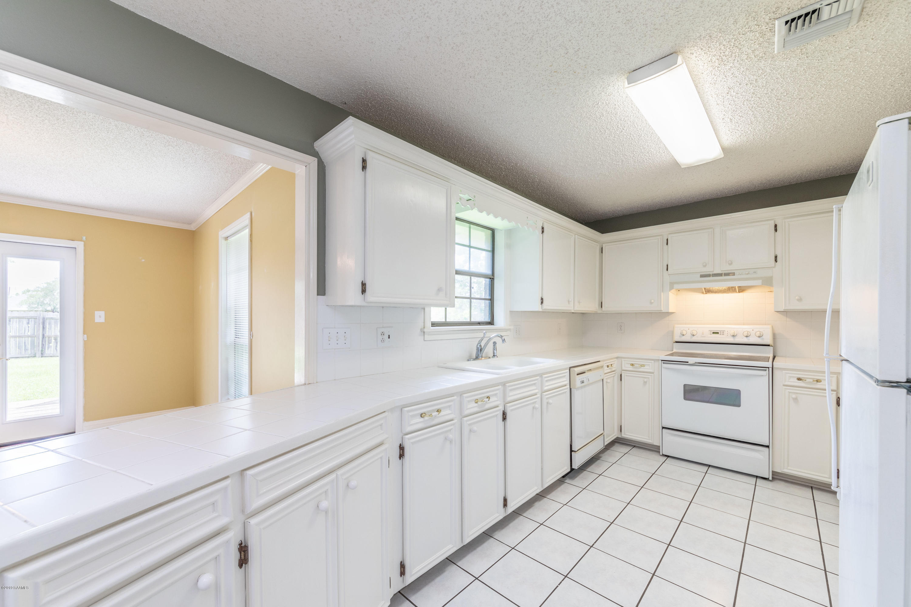 601 Interlude Road New Iberia, LA 70563 - Photo 29 of 42 Gallery Image 29
