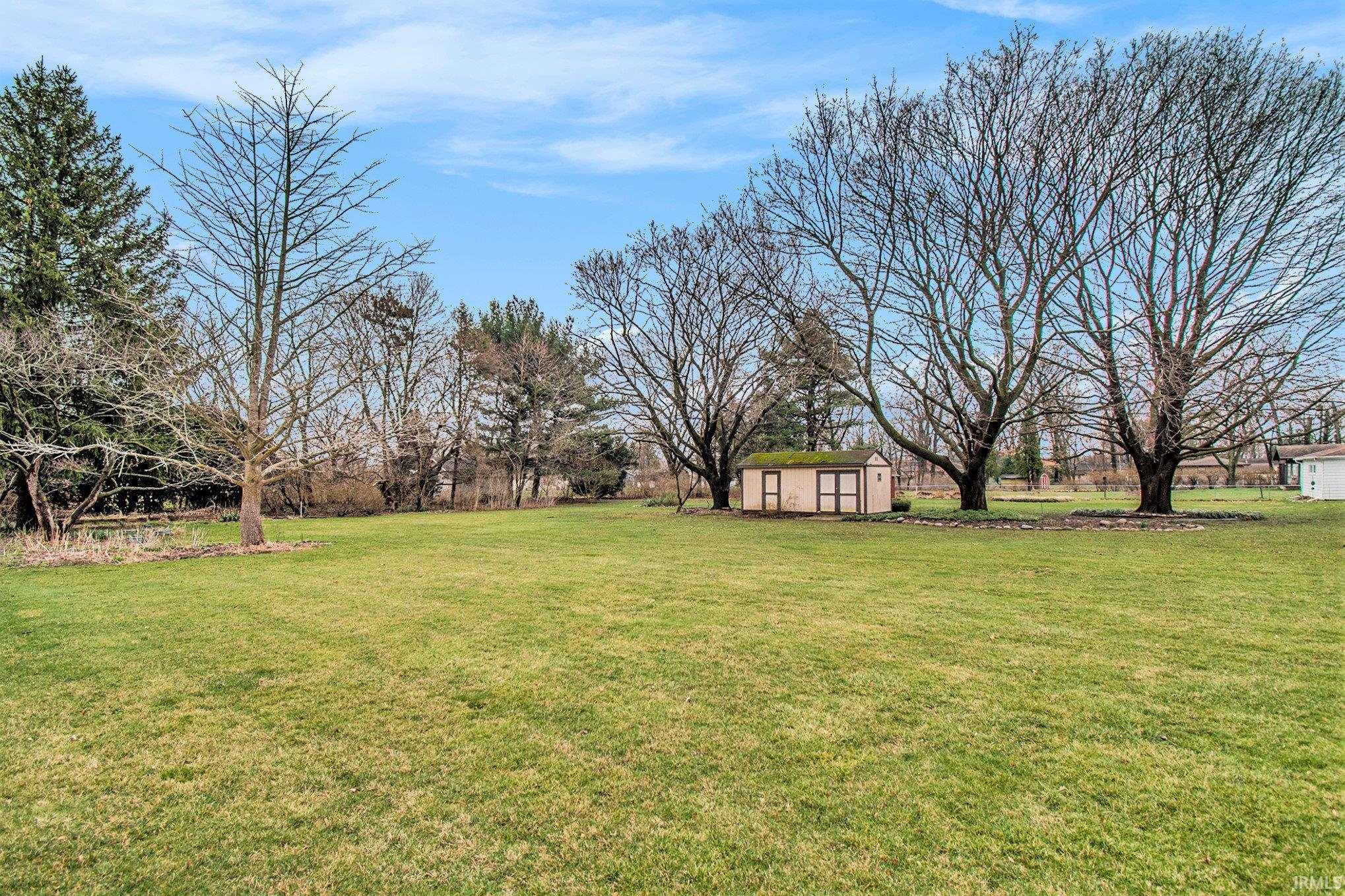 56260 Cedar Road Mishawaka, IN 46545 - Photo 21 of 23 Gallery Image 21