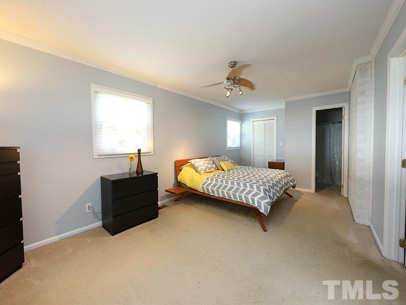 5204 Olive Road Raleigh, NC 27606 - Photo 7 of 14