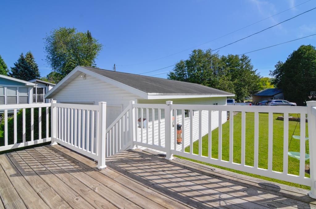416 Main Street Oconto, WI 54153 - Photo 40 of 42
