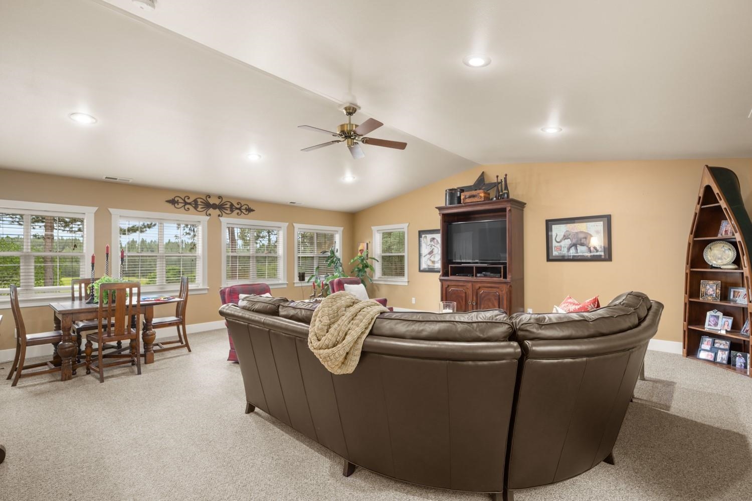 8225 South Regal Road Spokane, WA 99223 - Photo 37 of 50
