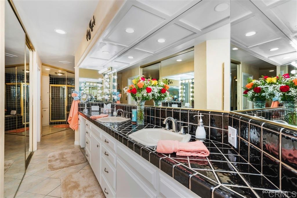1811 Ivy Road Oceanside, CA 92054 - Photo 15 of 25
