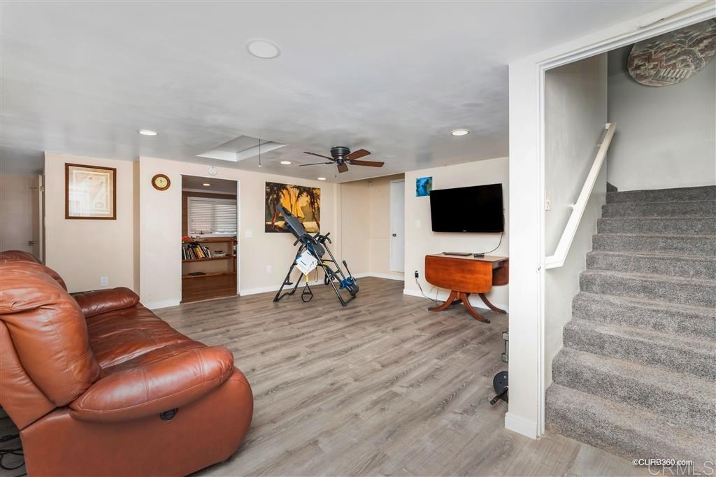 1811 Ivy Road Oceanside, CA 92054 - Photo 17 of 25