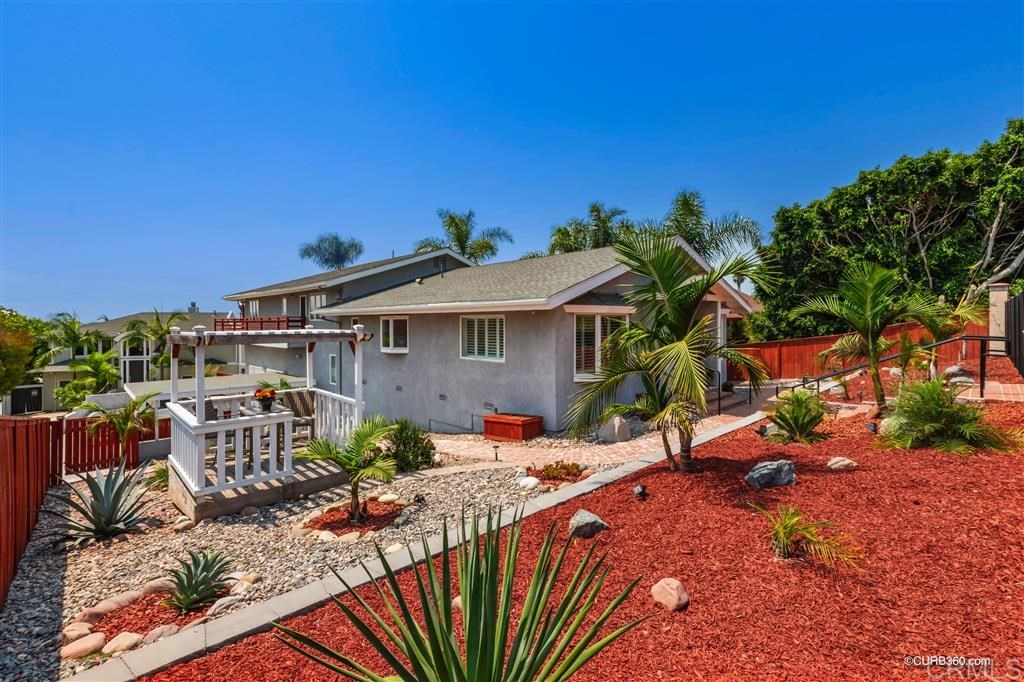 1811 Ivy Road Oceanside, CA 92054 - Photo 6 of 25