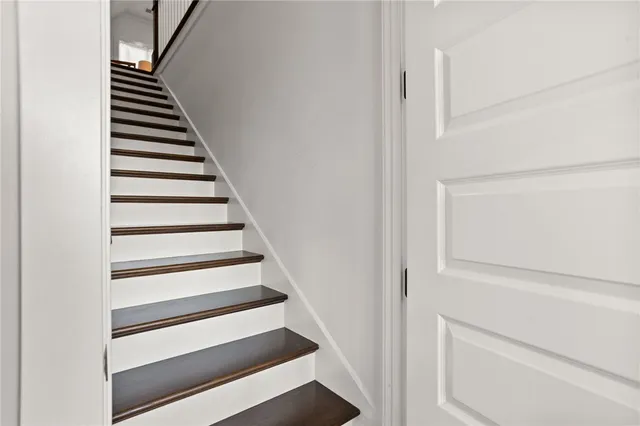 $1,295,685 | 109 Settlement Village Drive, Sunset, SC 29685