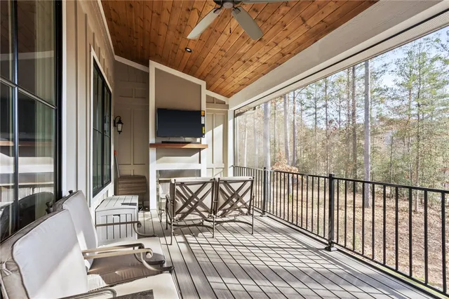 $1,295,685 | 109 Settlement Village Drive, Sunset, SC 29685